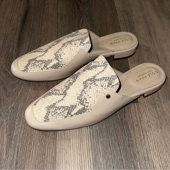 Cole Haan Ryan Mule In Pumice Stone Leather - Picture 3 of 7